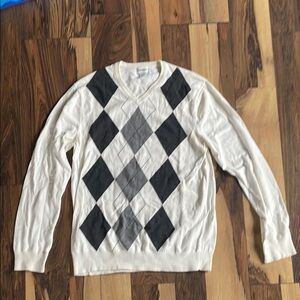 Old Navy Men's Argyle Sweater - Cream and Black